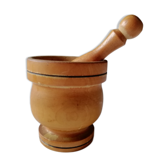 Wooden mortar and his pestle