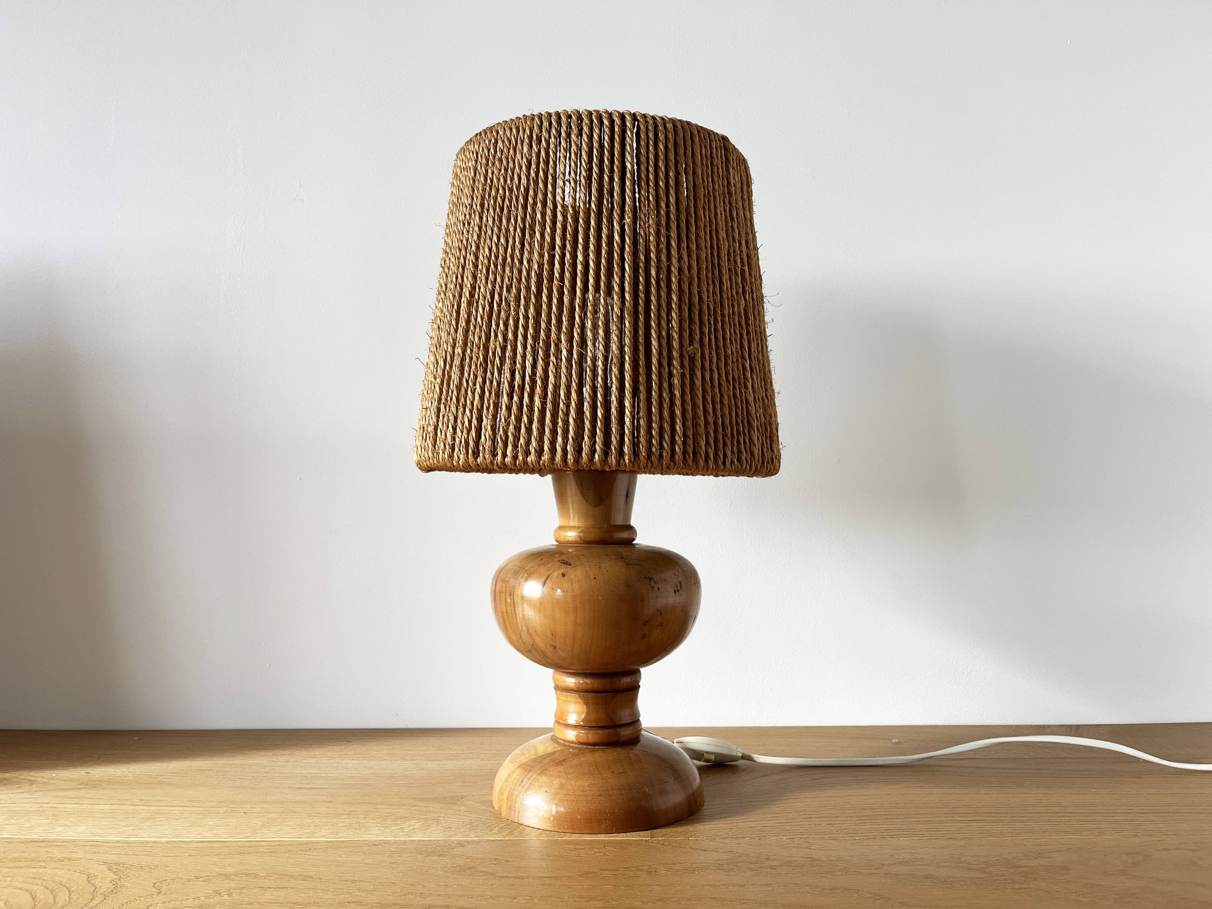 Vintage 1960 turned wood elm lamp