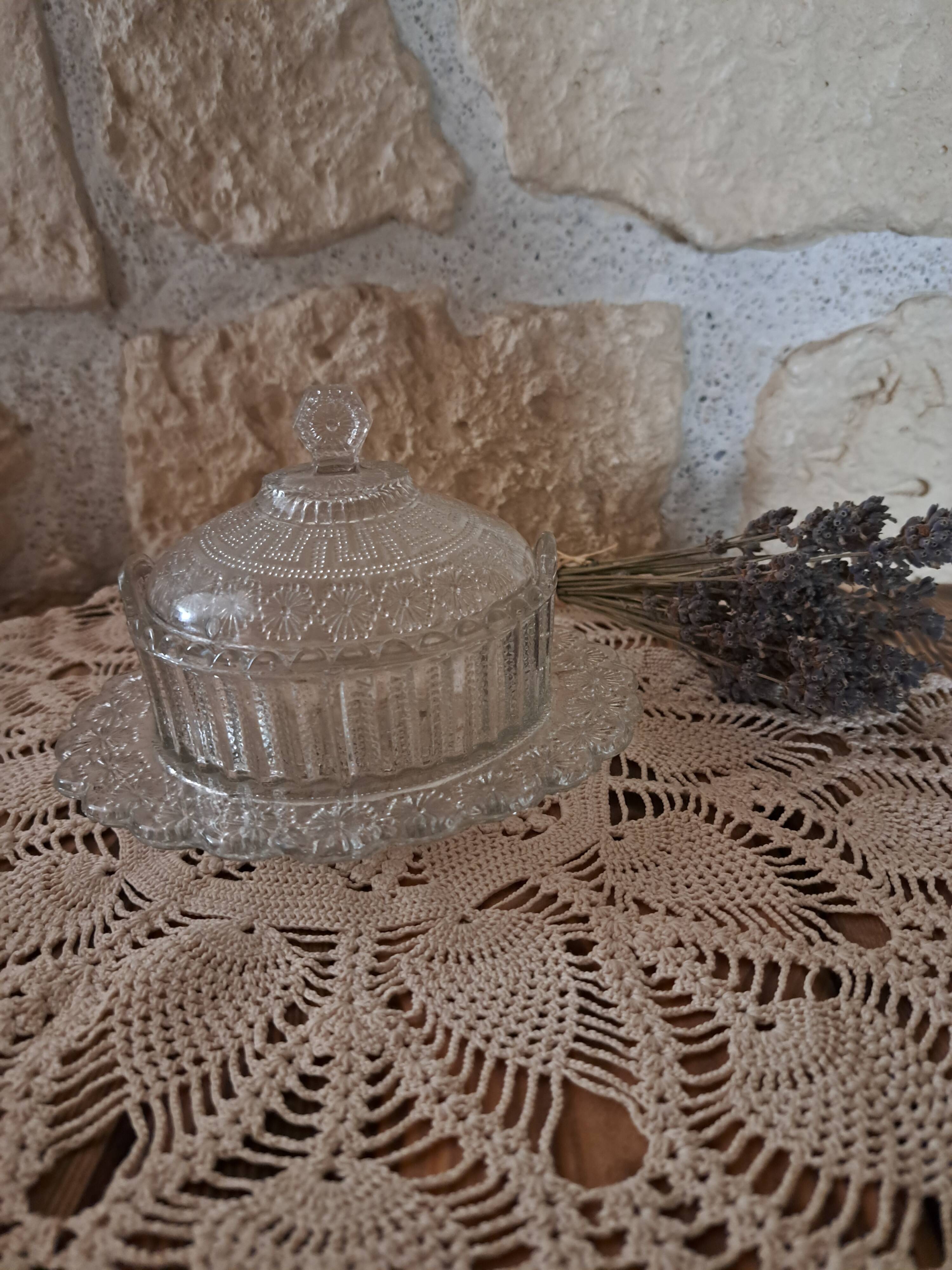 Bonbonnière sucrier sur dormant en verre