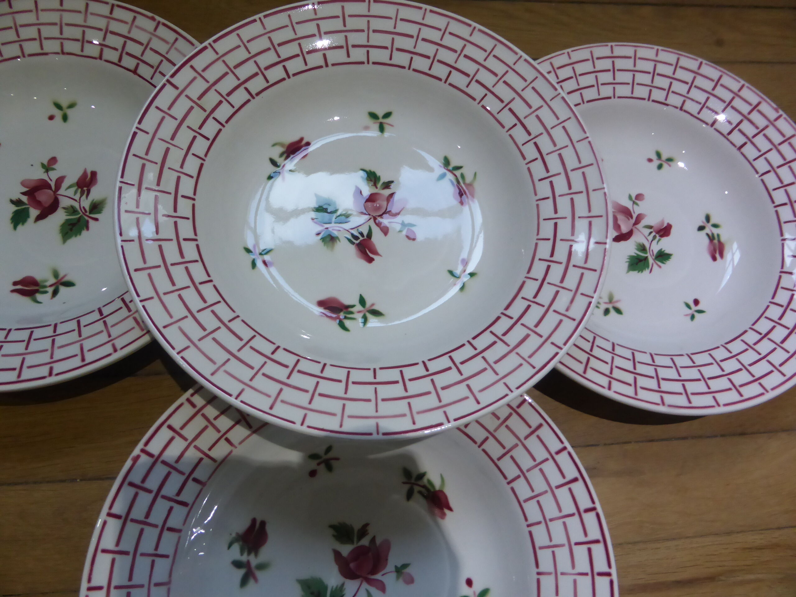 4 hollow plates Digoin Sarreguemines model Rosa