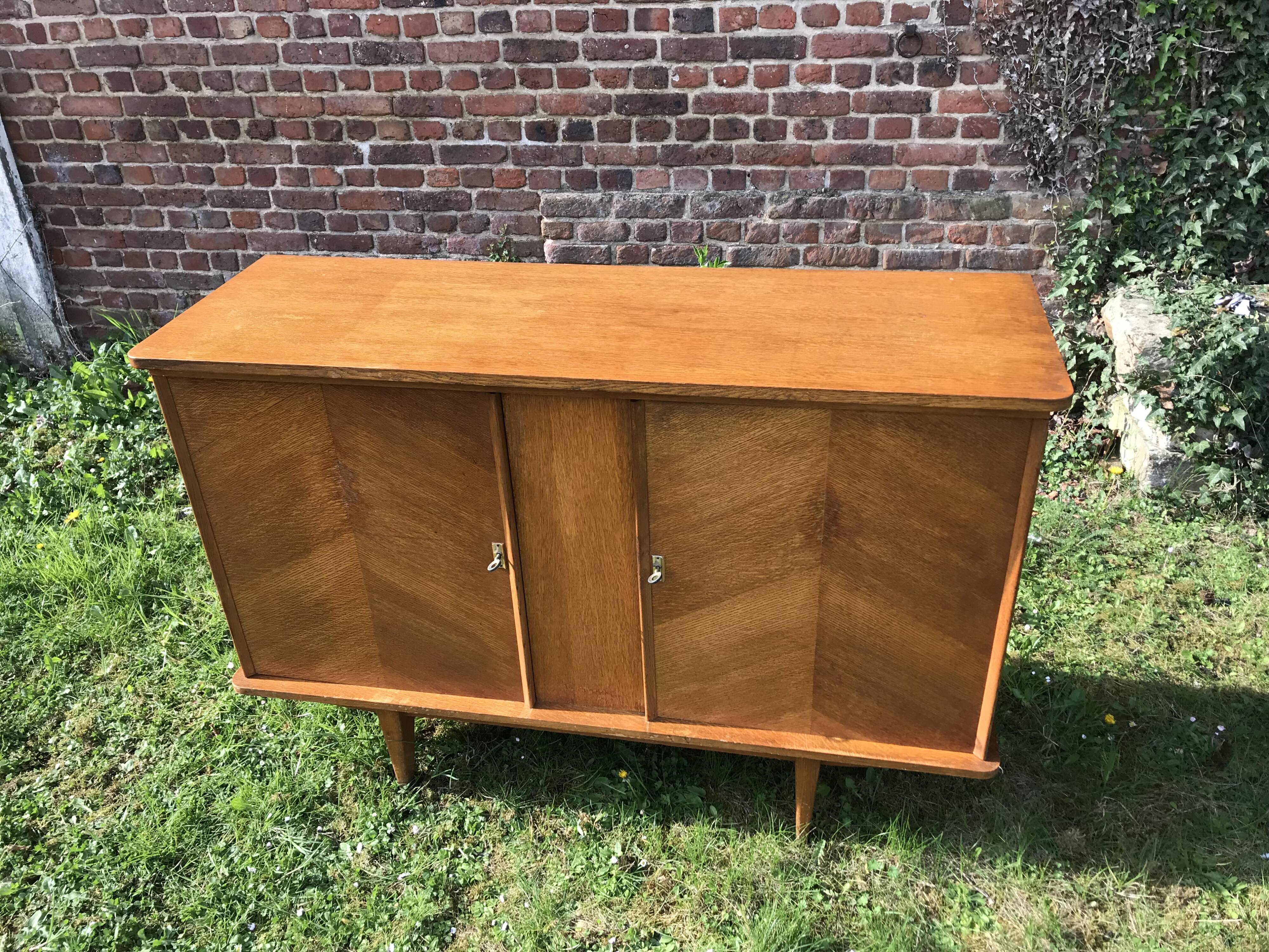 Vintage buffet