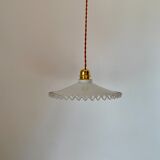 Crenellated opaline hanging