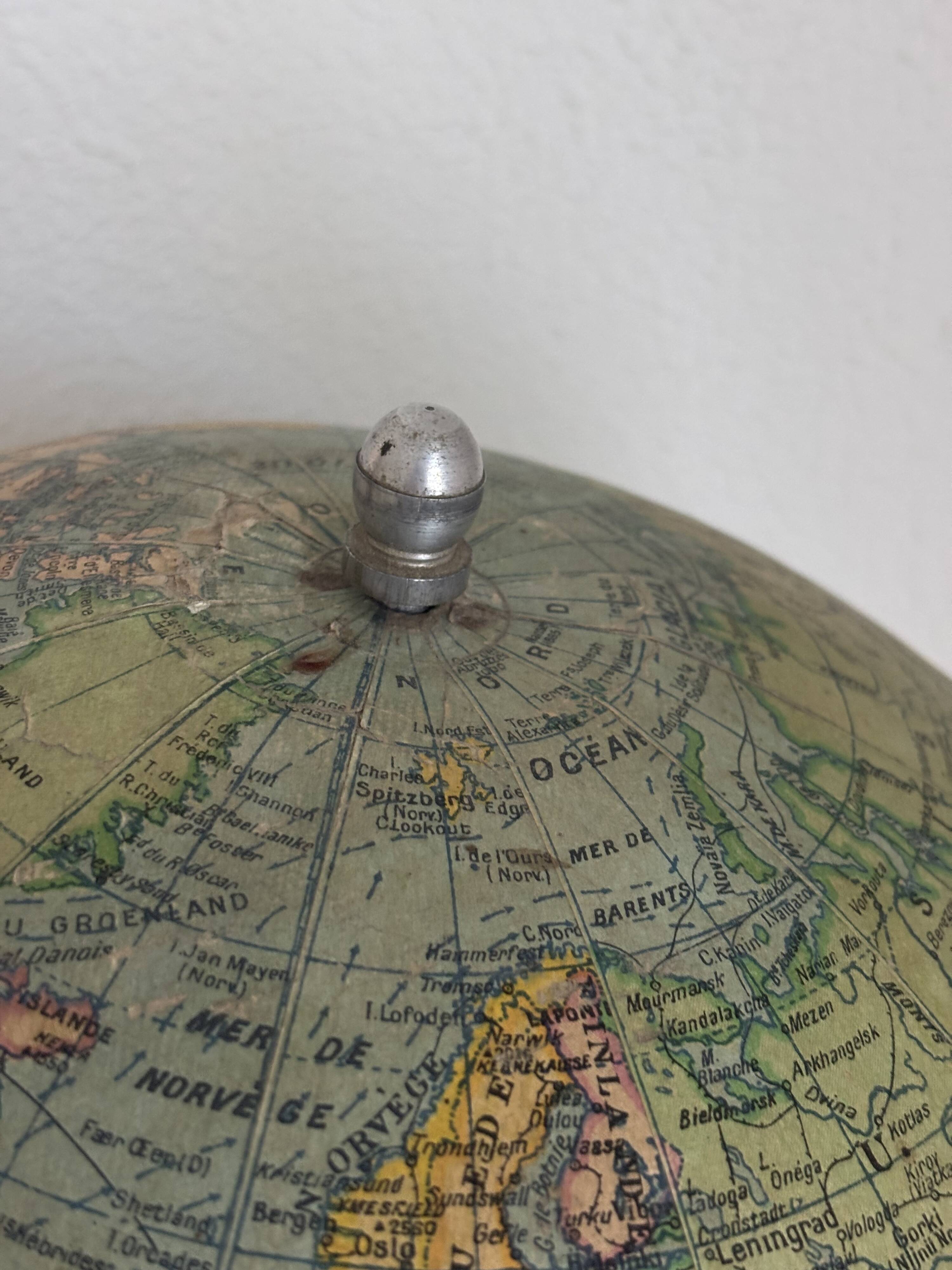 Globe vintage 1950 terrestre Girard et Barrère et Thomas - 46 cm