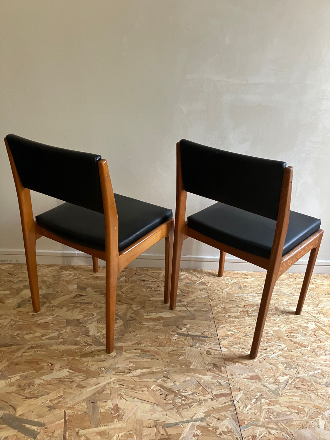 Set of 4 chairs