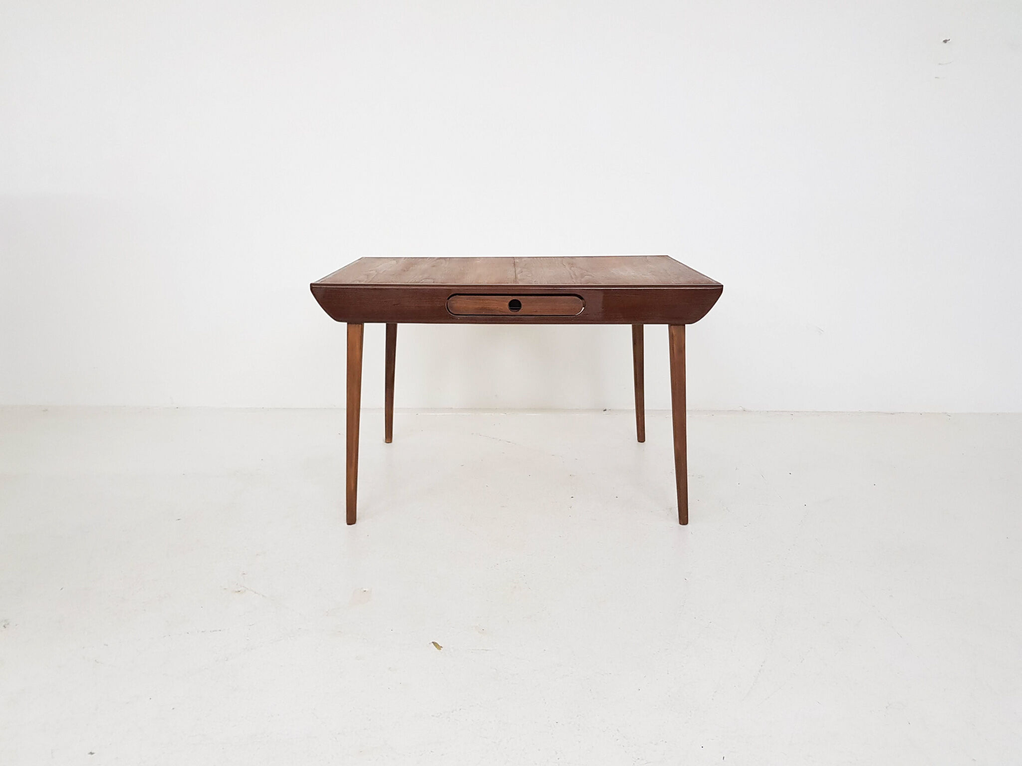 Mid-century teak extendable dining table, the Netherlands 1960’s