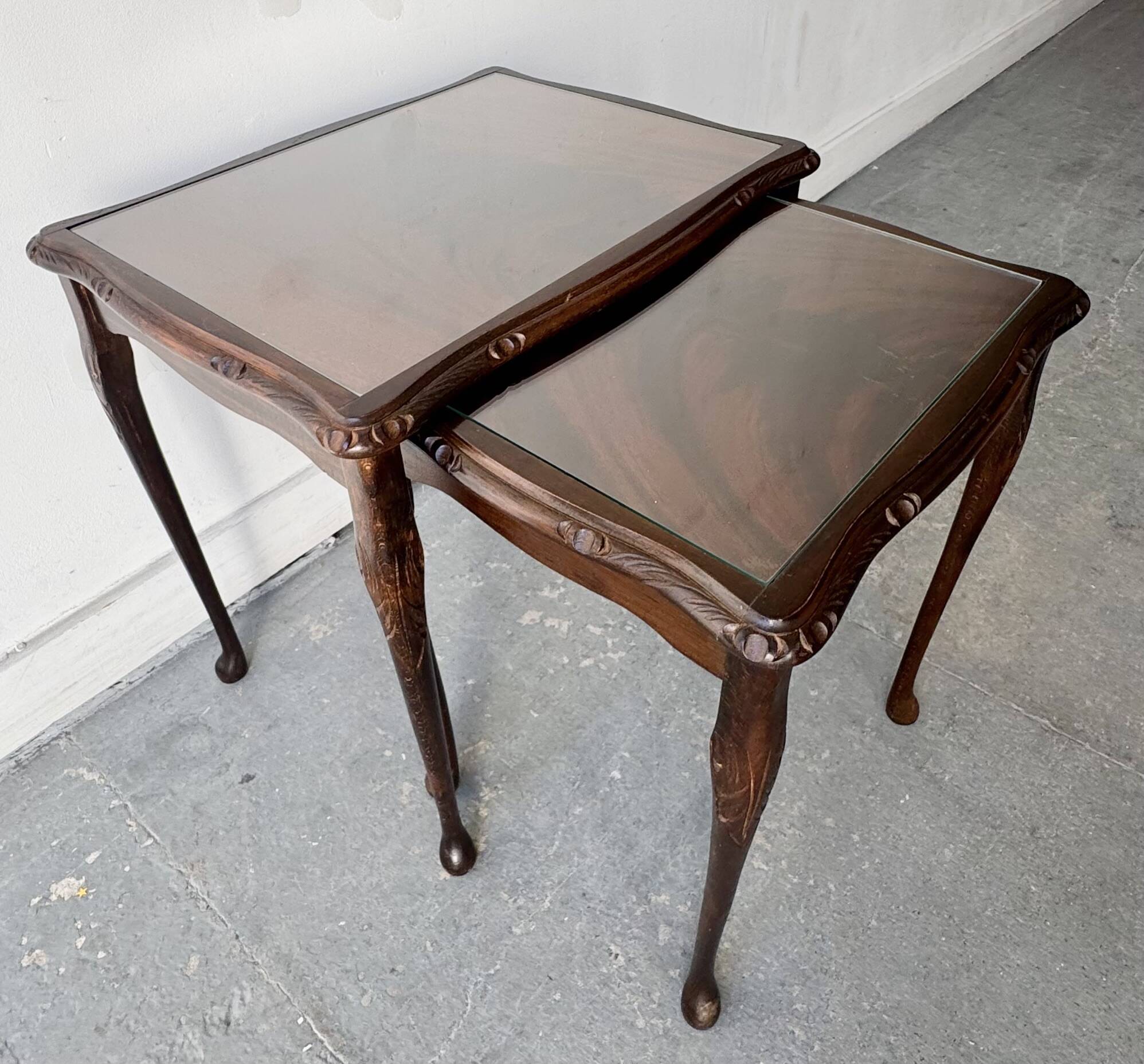 Ensemble de tables gigognes vintage