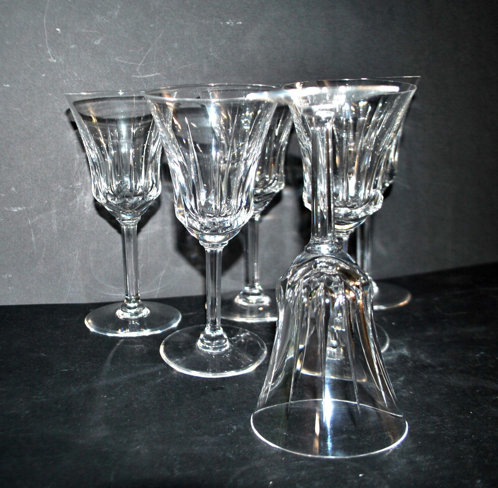 Set of 6 flared crystal wine glasses in Concorde Cerdagne style H15.2.