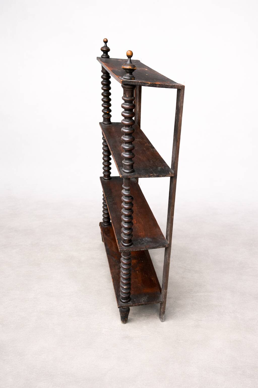 Antique shelf with twisted columns – late 19th century