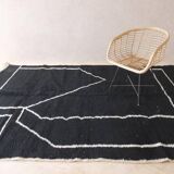 Black and white rug (Moroccan handmade) 250cmx150cm