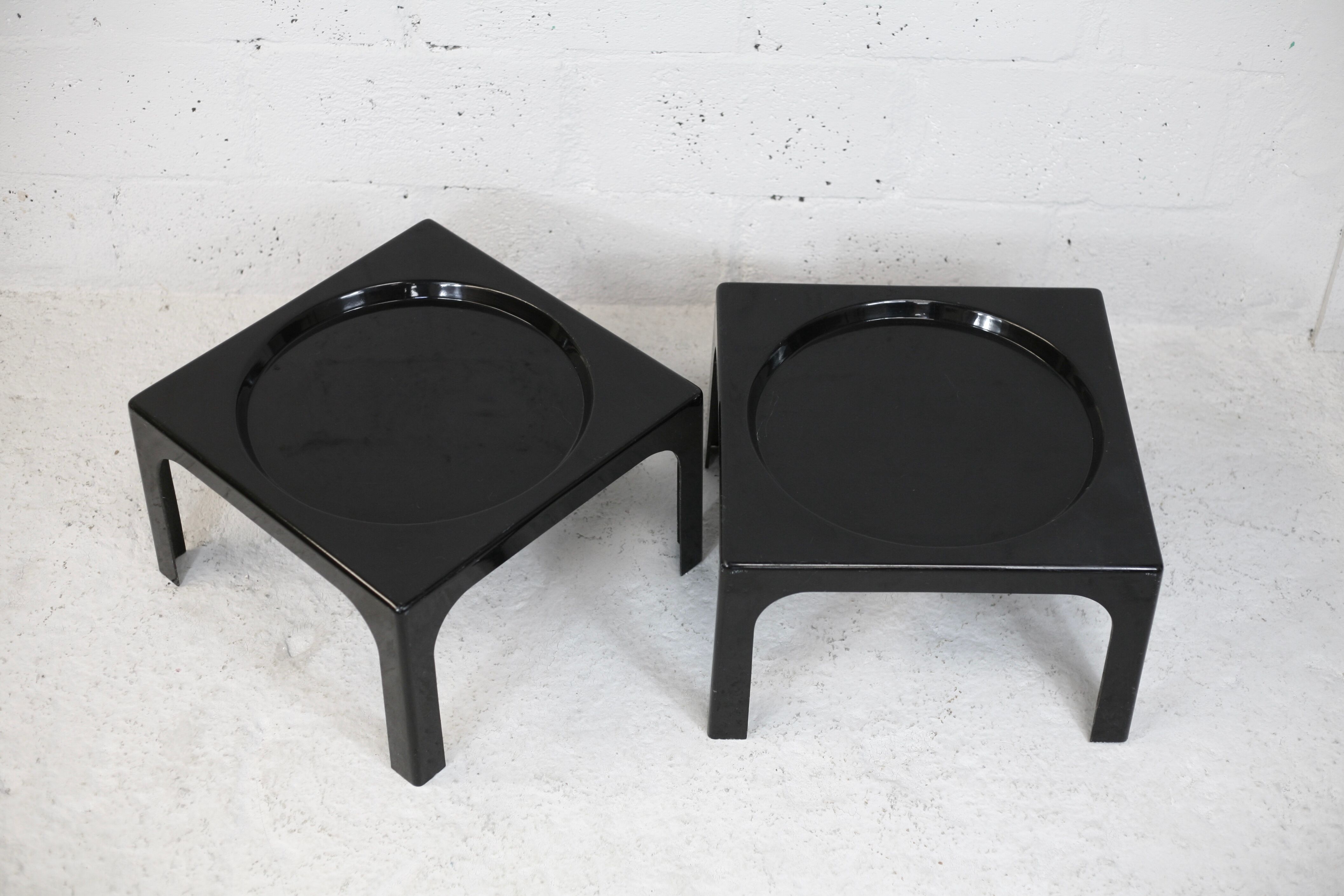 Pair of space age fiberglass coffee tables, Circa 1970