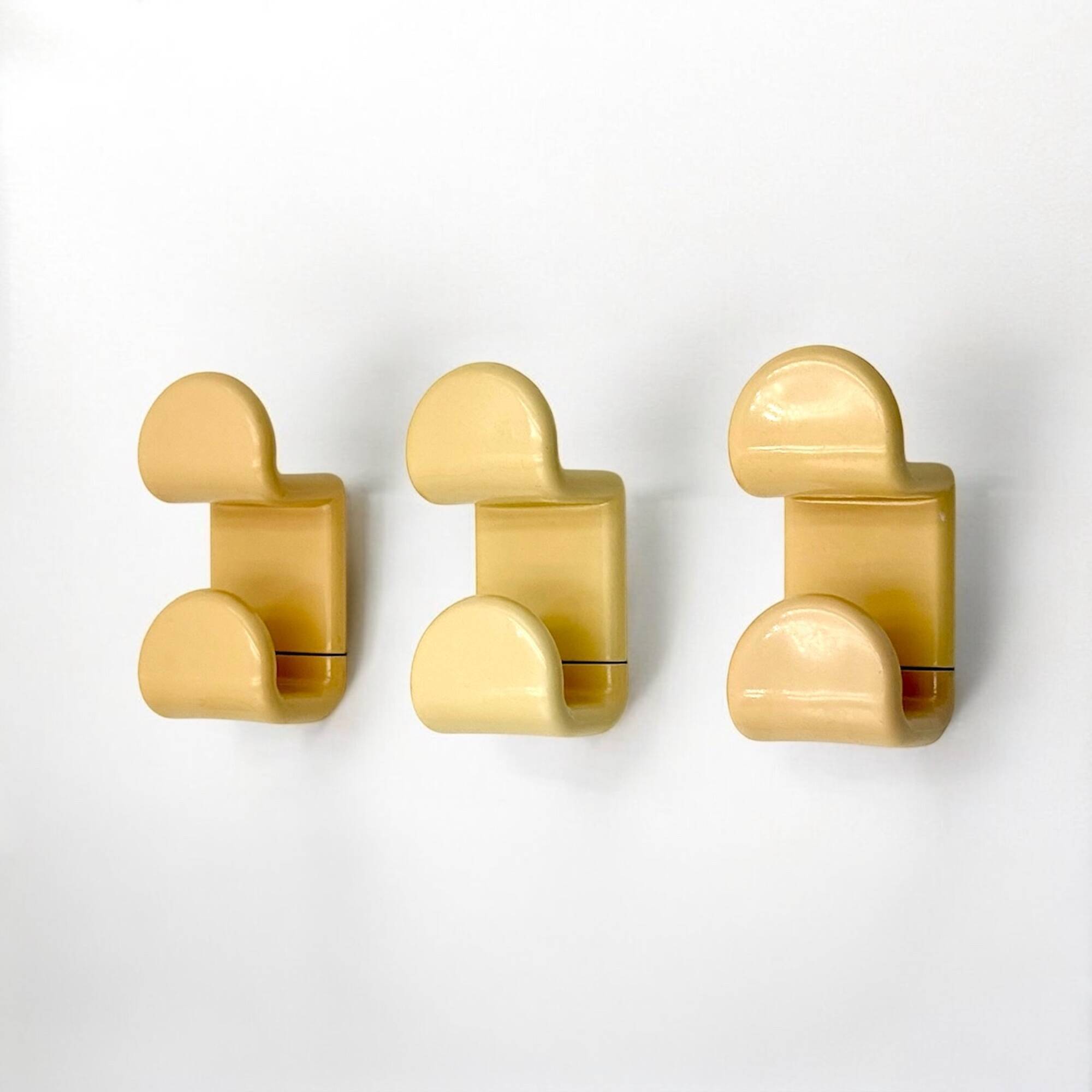 Set of Beige Coat Hooks by Ambrogio Rossari for Gedy, 1970s