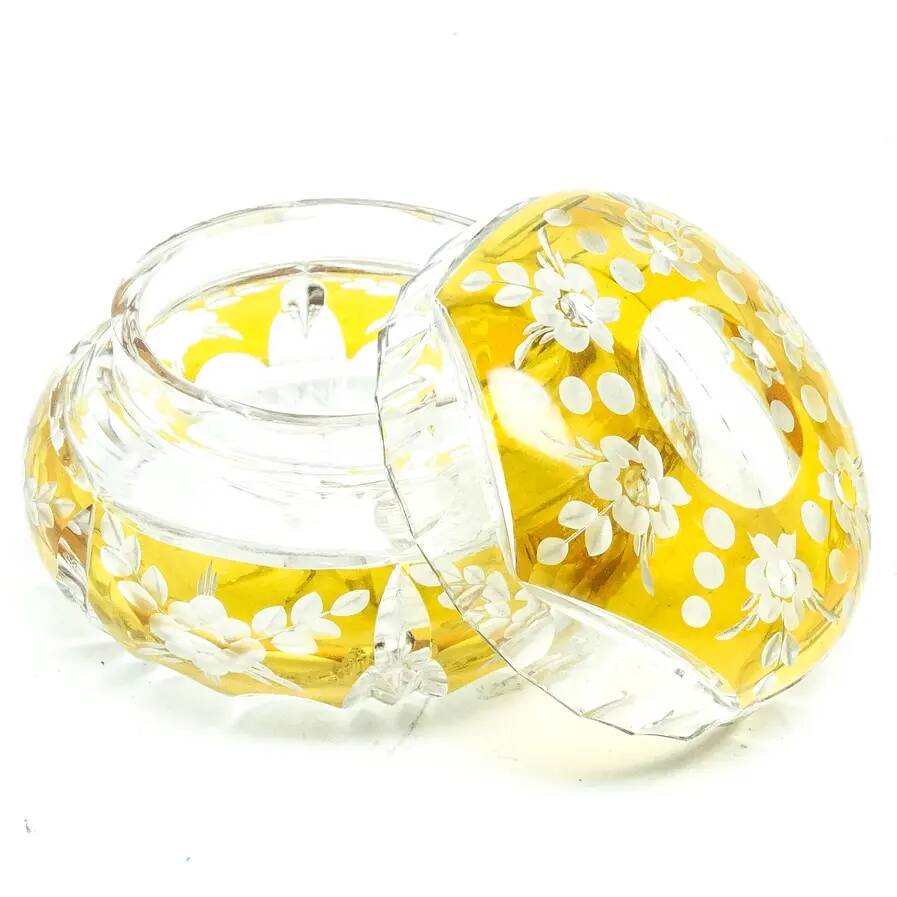 Bonbonnière Art Déco, en verre cristal, Julia Glassworks, Pologne, années 1960