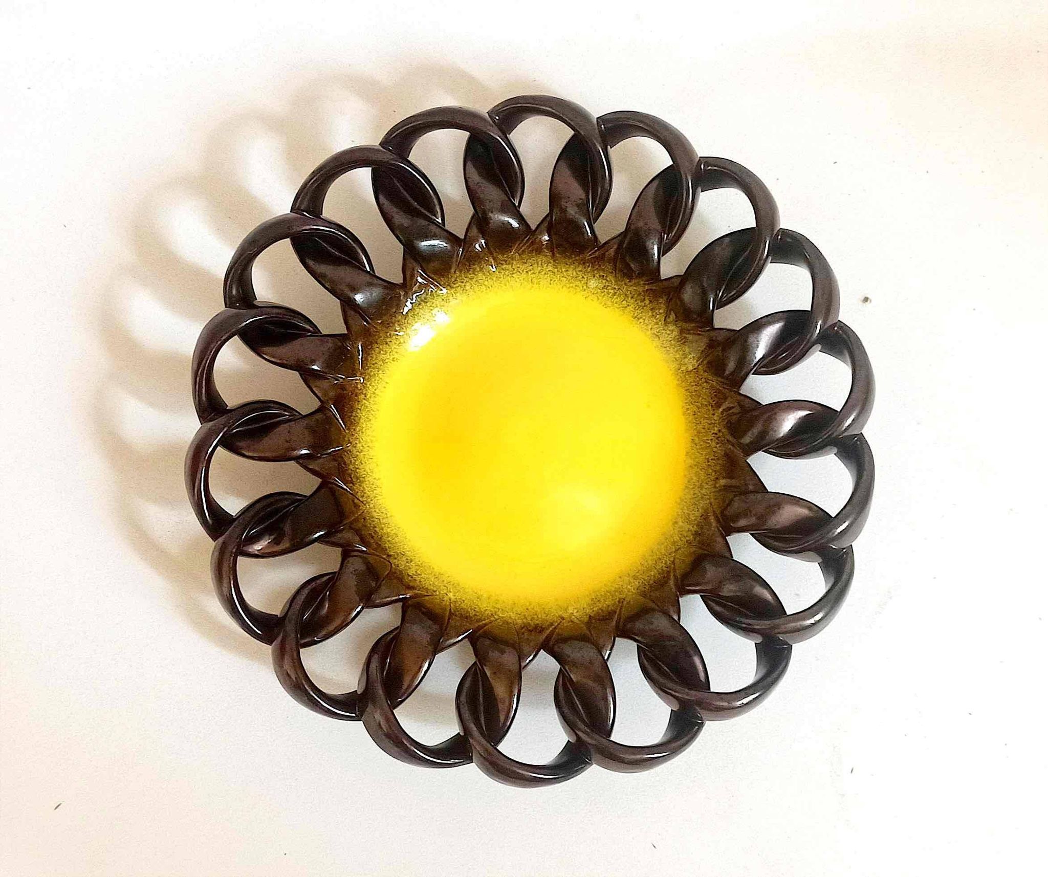 Ceramidi Marseille twisted ceramic fruit bowl 19§0's