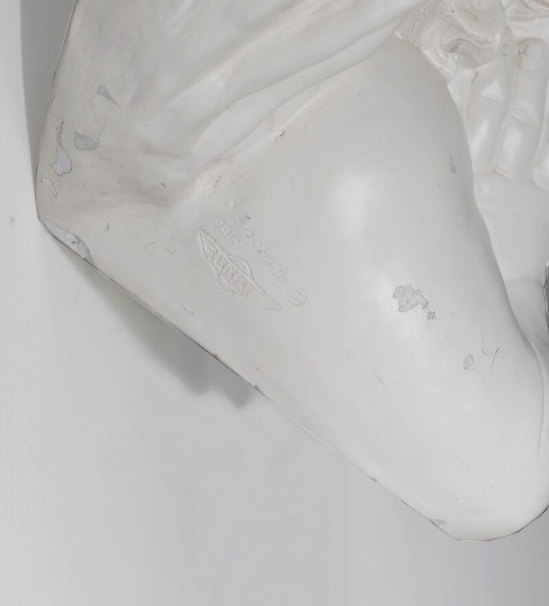 Angel in plaster, D. Esposito - XXth