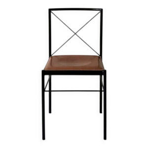 Chaise en métal et cuir