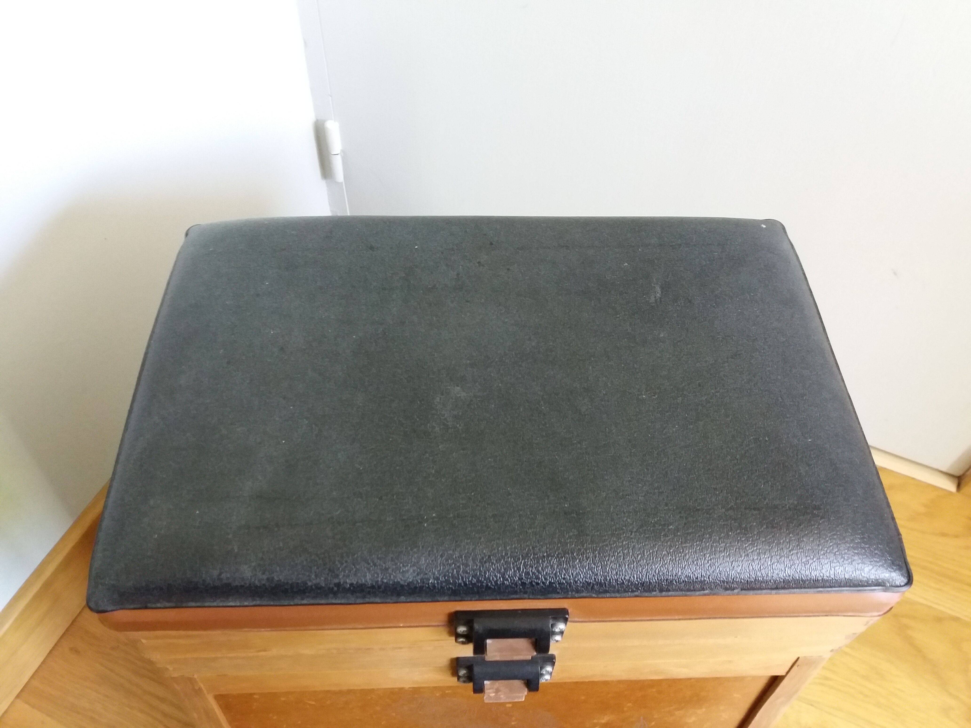 Fishing chest stool