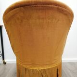 Golden toad armchair