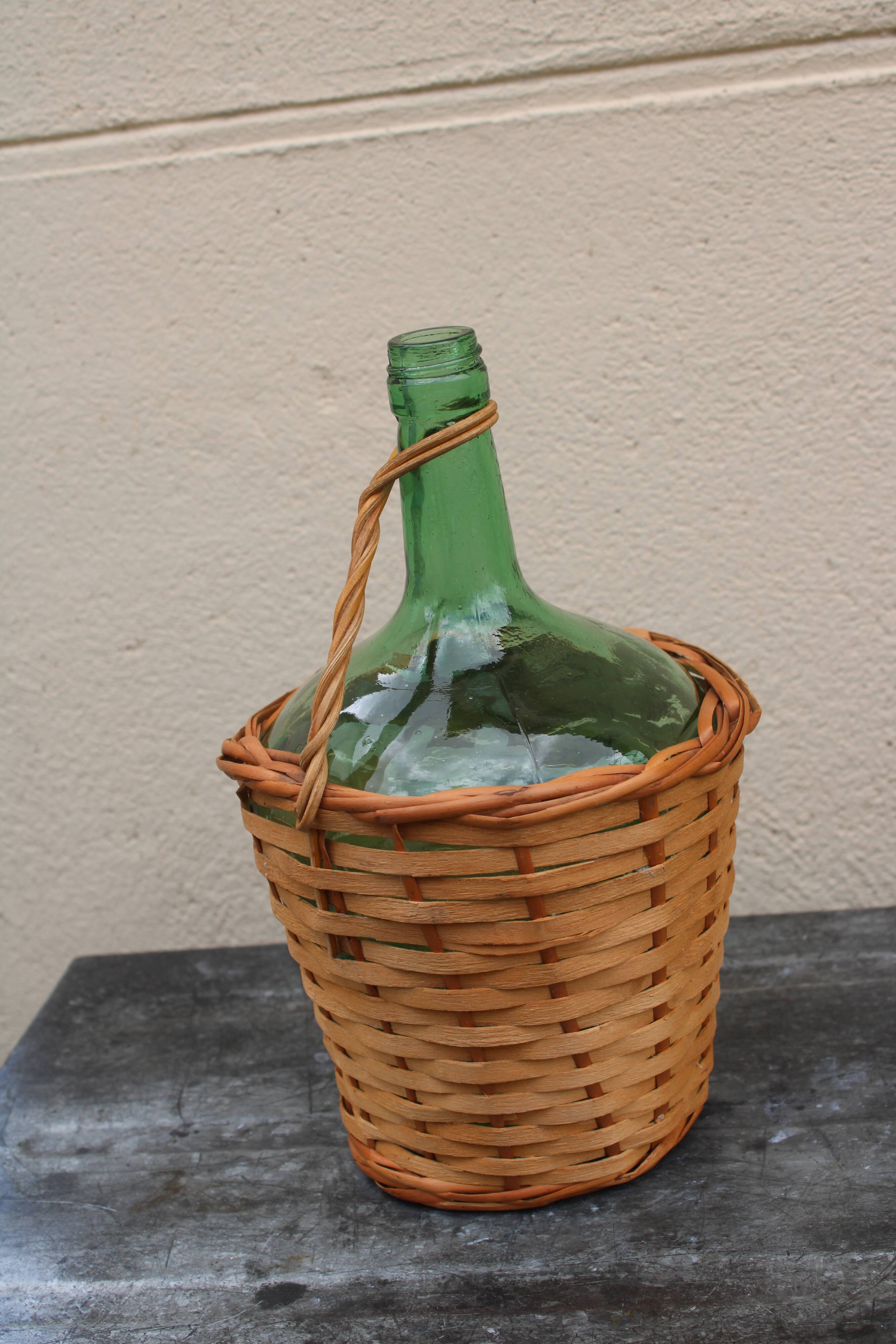 Demijohn wicker jeanne