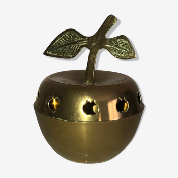 Brass apple