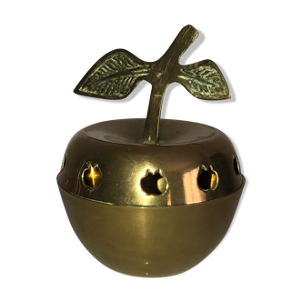 Brass apple