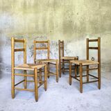 Lot de quatre chaises vintage