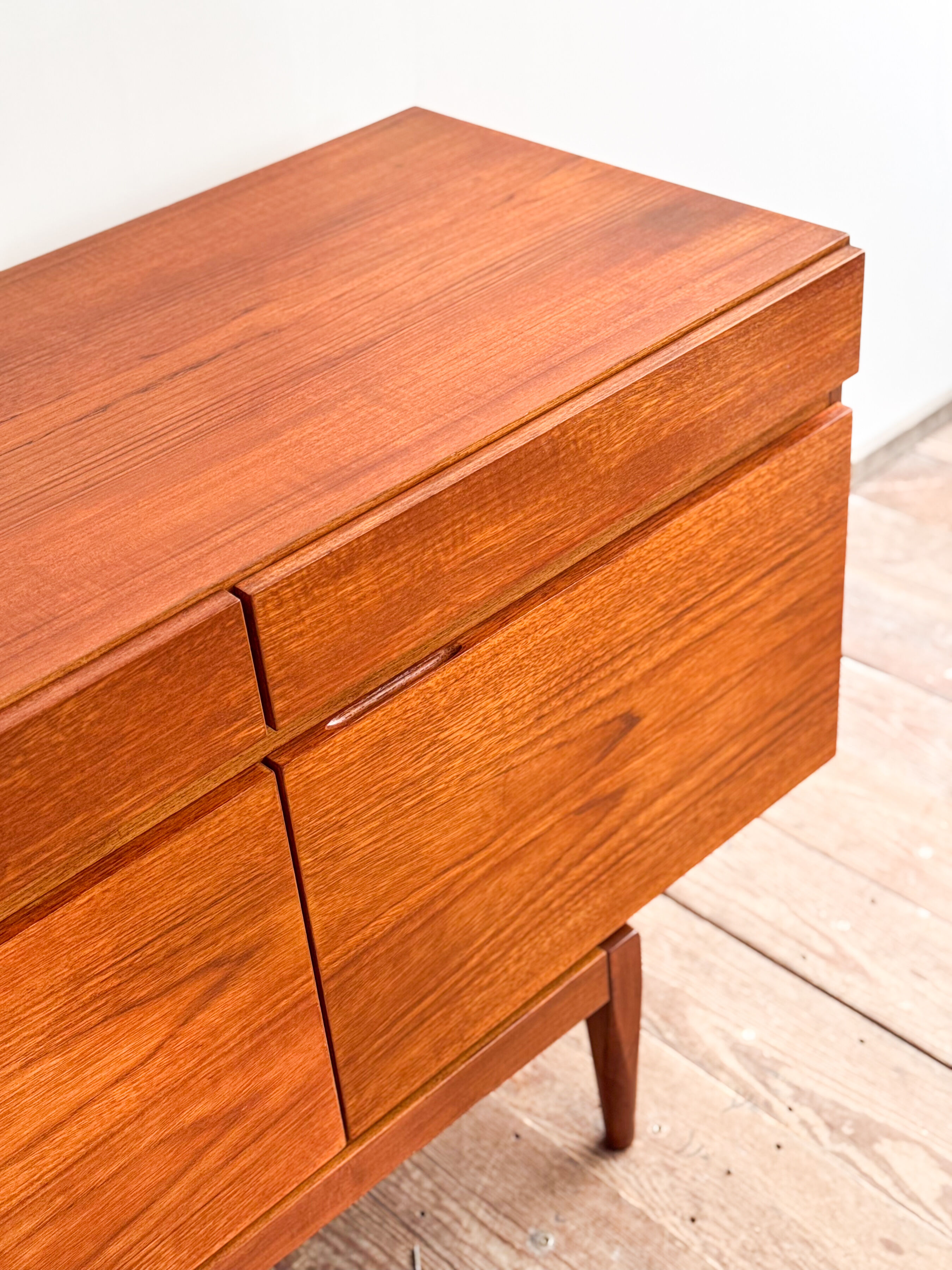 Enfilade Mid-Century en teck, modèle FA66 par Ib Kofod-Larsen pour Faarup