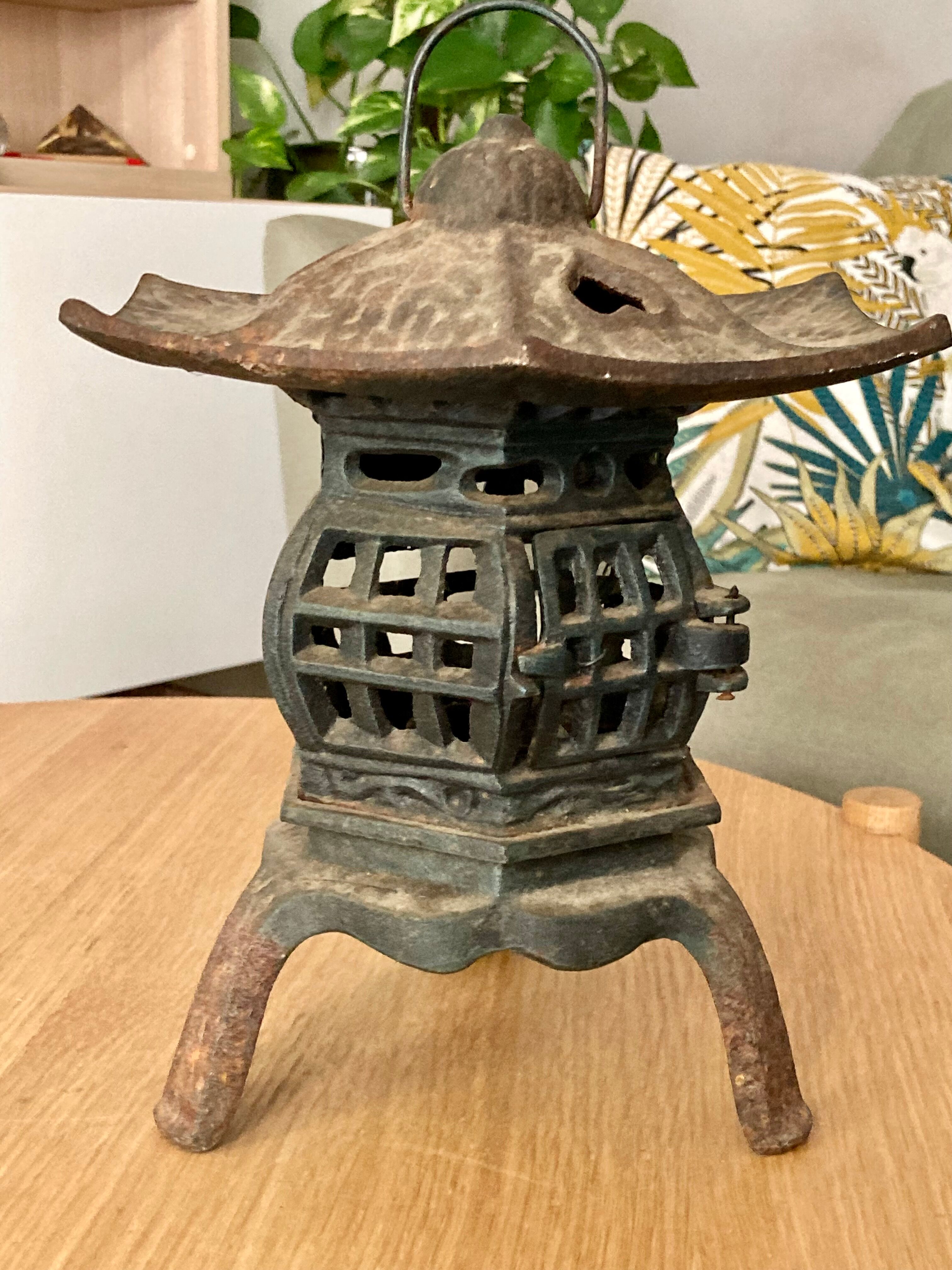 Japanese lantern - cast iron