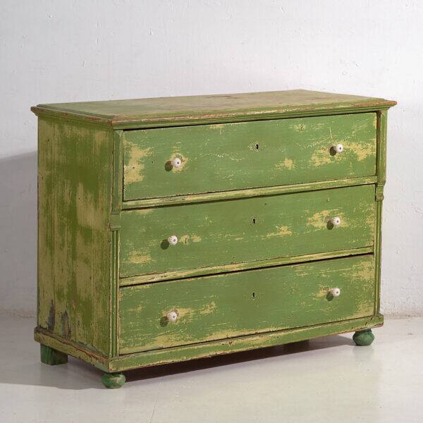 Antique green chest of drawers (c.1920)