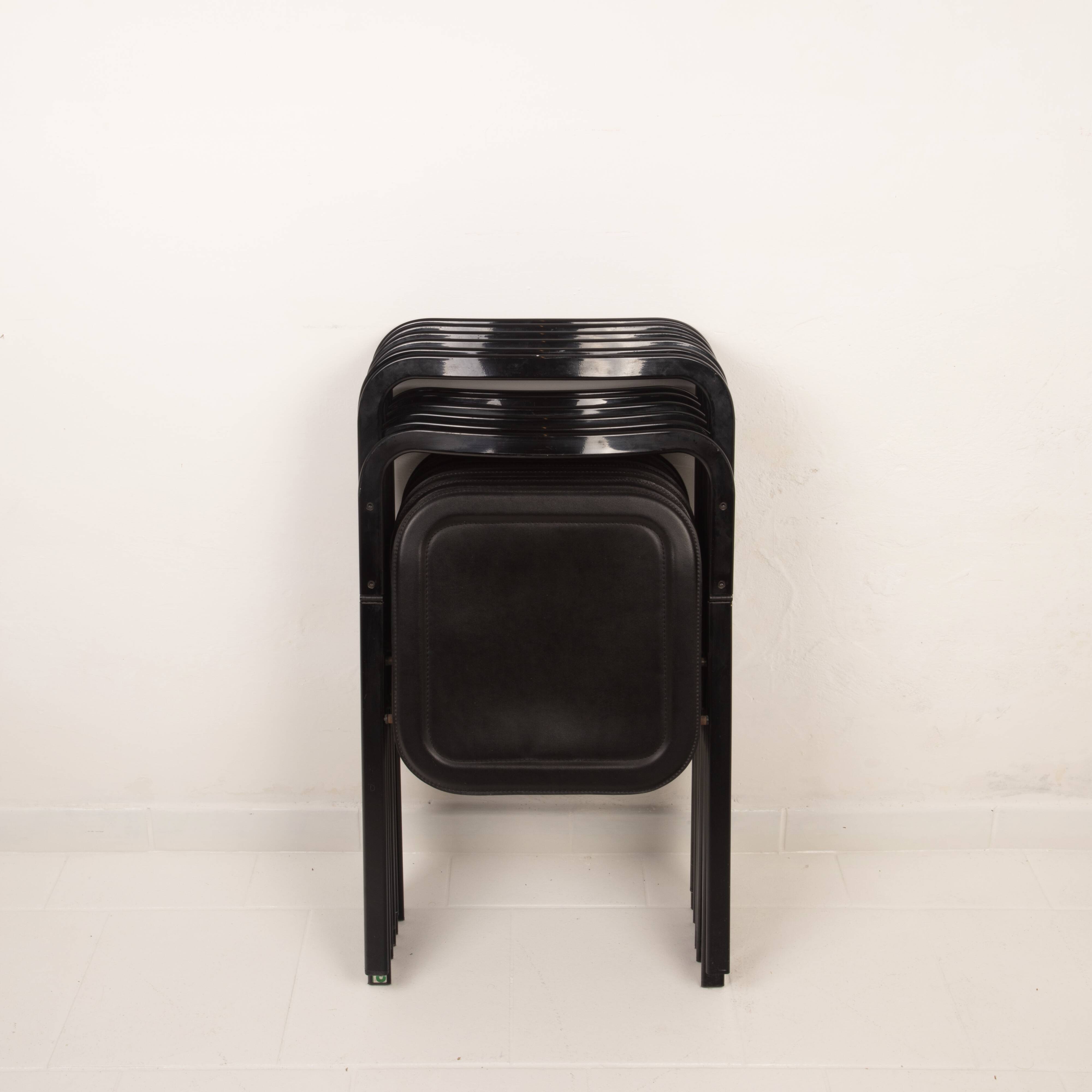 Chaises pliantes Clio par Giorgio Cattelan pour Cidue