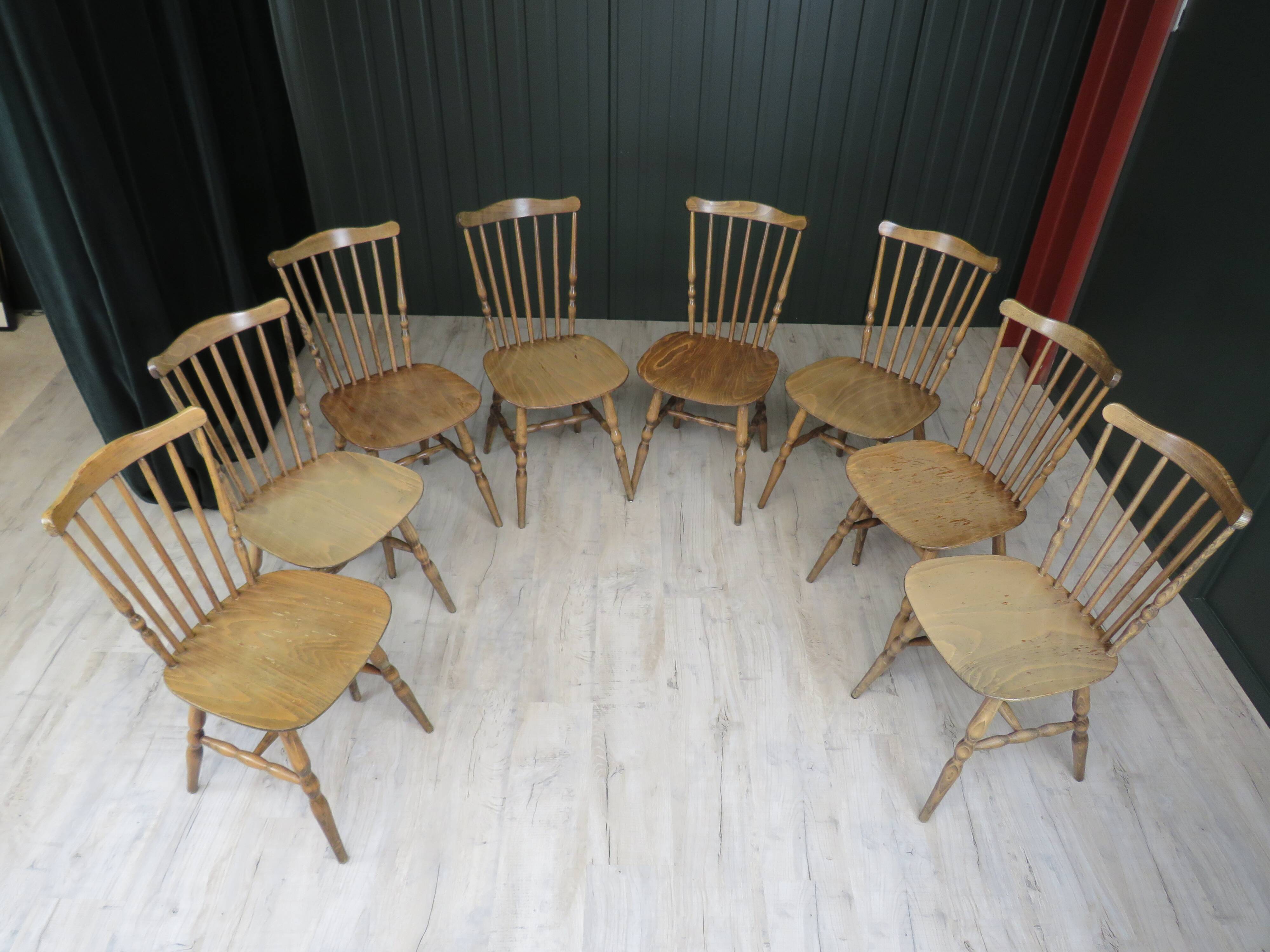 Suite of 8 chairs bistro model Tacoma Baumann