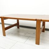 Elegant bench in vintage solid teak wood. after professional renovation.