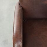 Set of 4 nicely finished dining chairs/side chairs with armrests made of cowhide leather