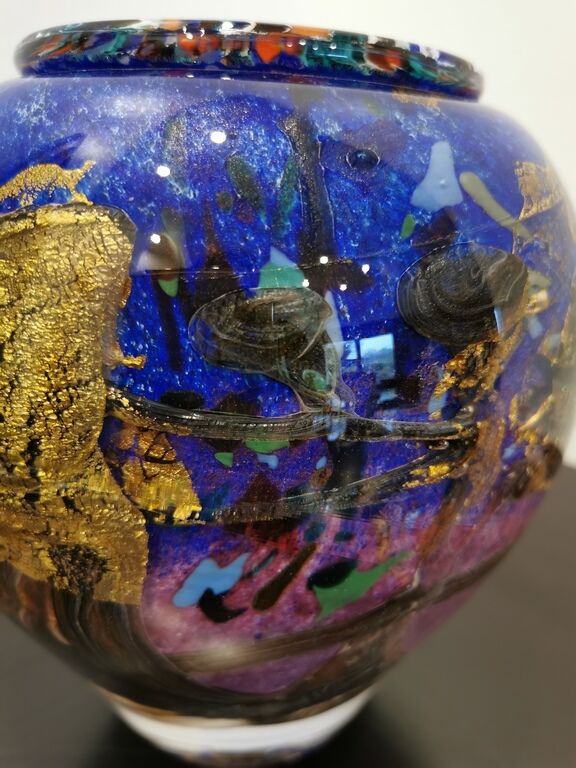 Blown glass vase by Jean Claude NOVARO