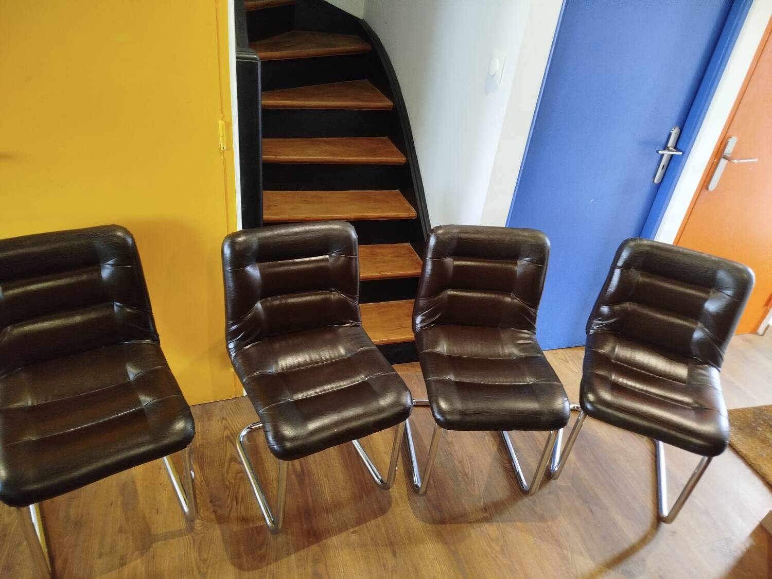 4 vintage 70s design chairs, Bauhaus/Breuer style