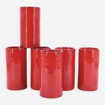 Six verres cylindriques en céramique rouge, années 70