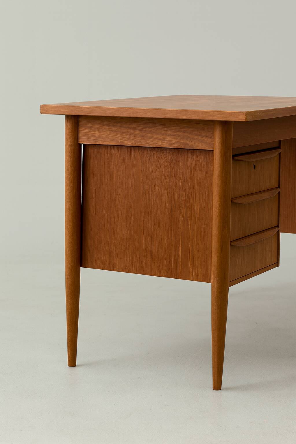 Vintage Danish desk – Tibergard design (1960s/70s)