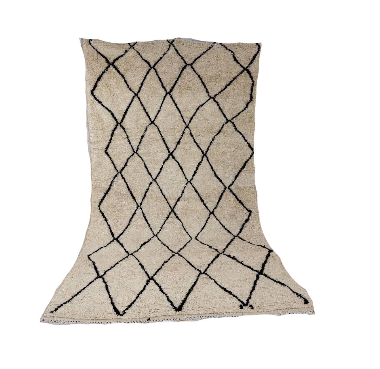 Handmade moroccan berber rug 315 x 187 cm