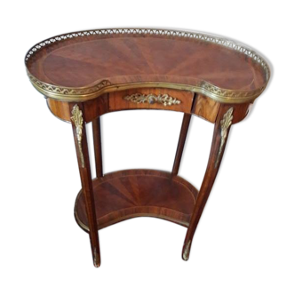 Meuble rognon style Louis XVI