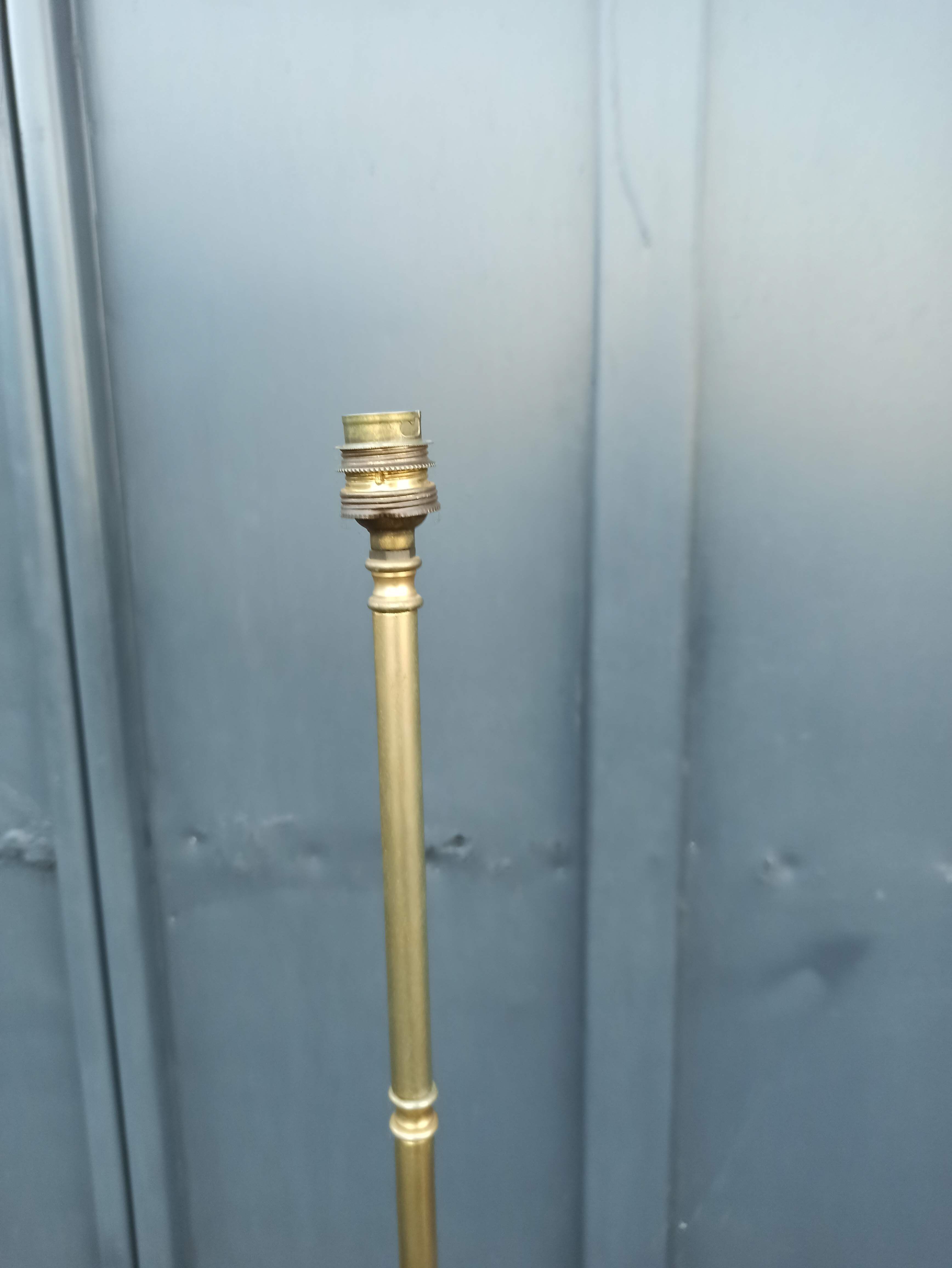 Golden chrome floor lamp foot