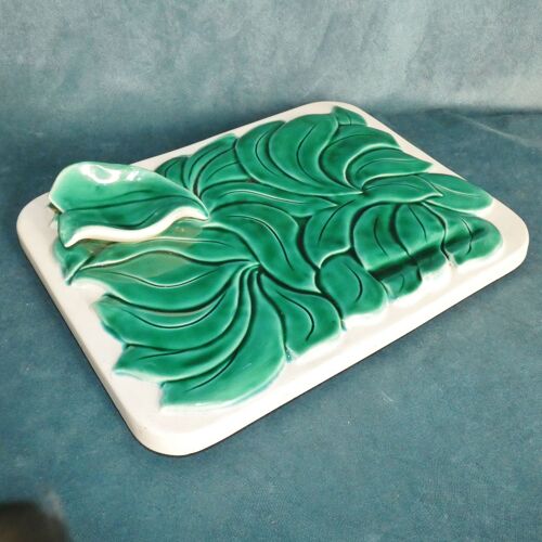 White and green ceramic top foliage decoration