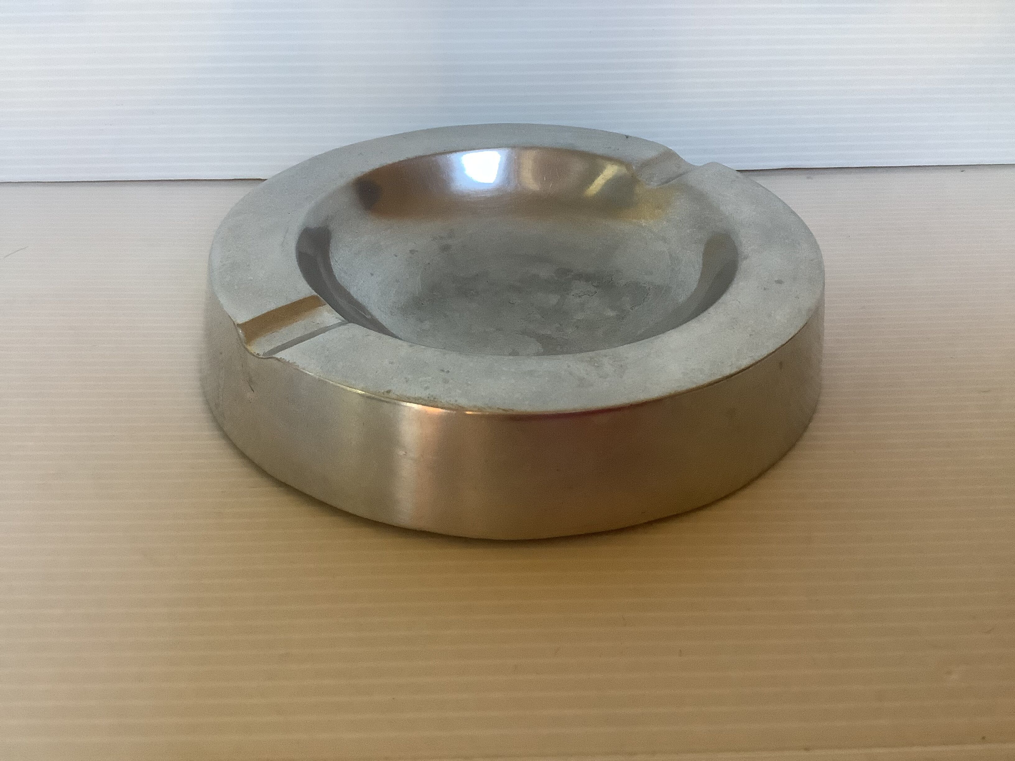 Empty ashtray metal pocket