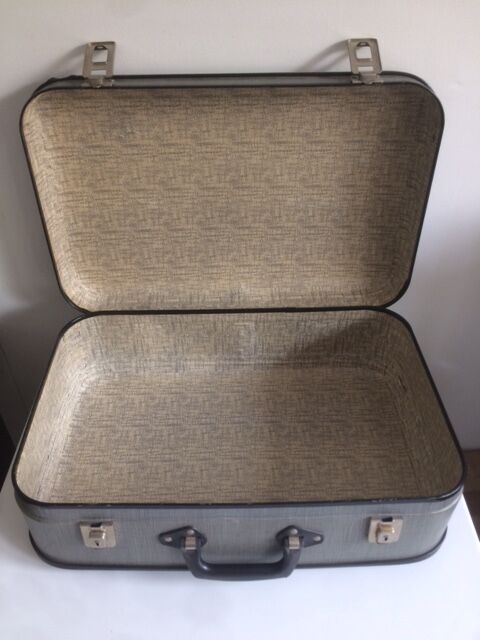 Vintage vintage vintage case