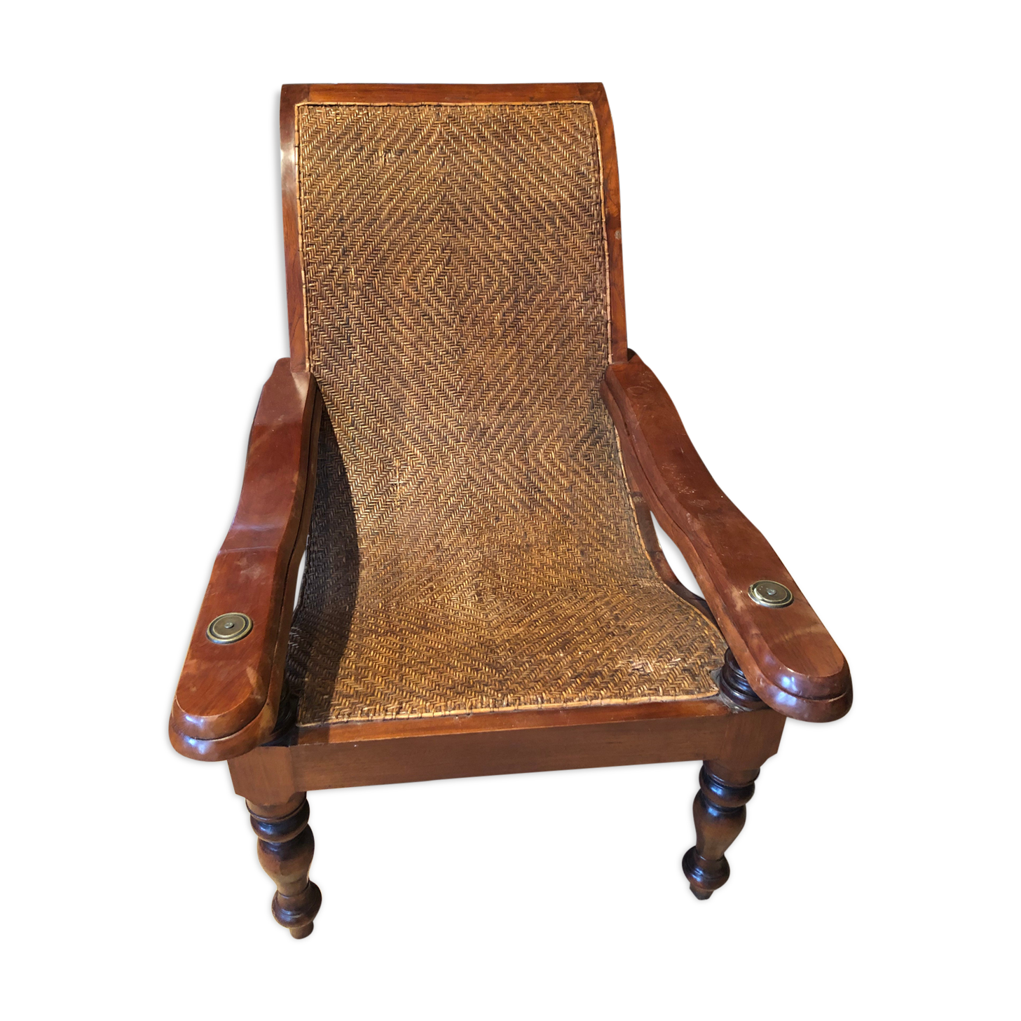 Colonial planter's armchair