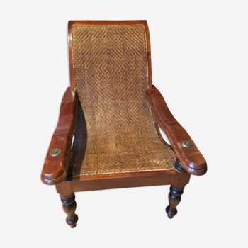 Colonial planter's armchair