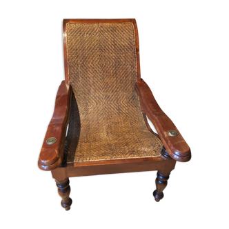 Colonial planter's armchair