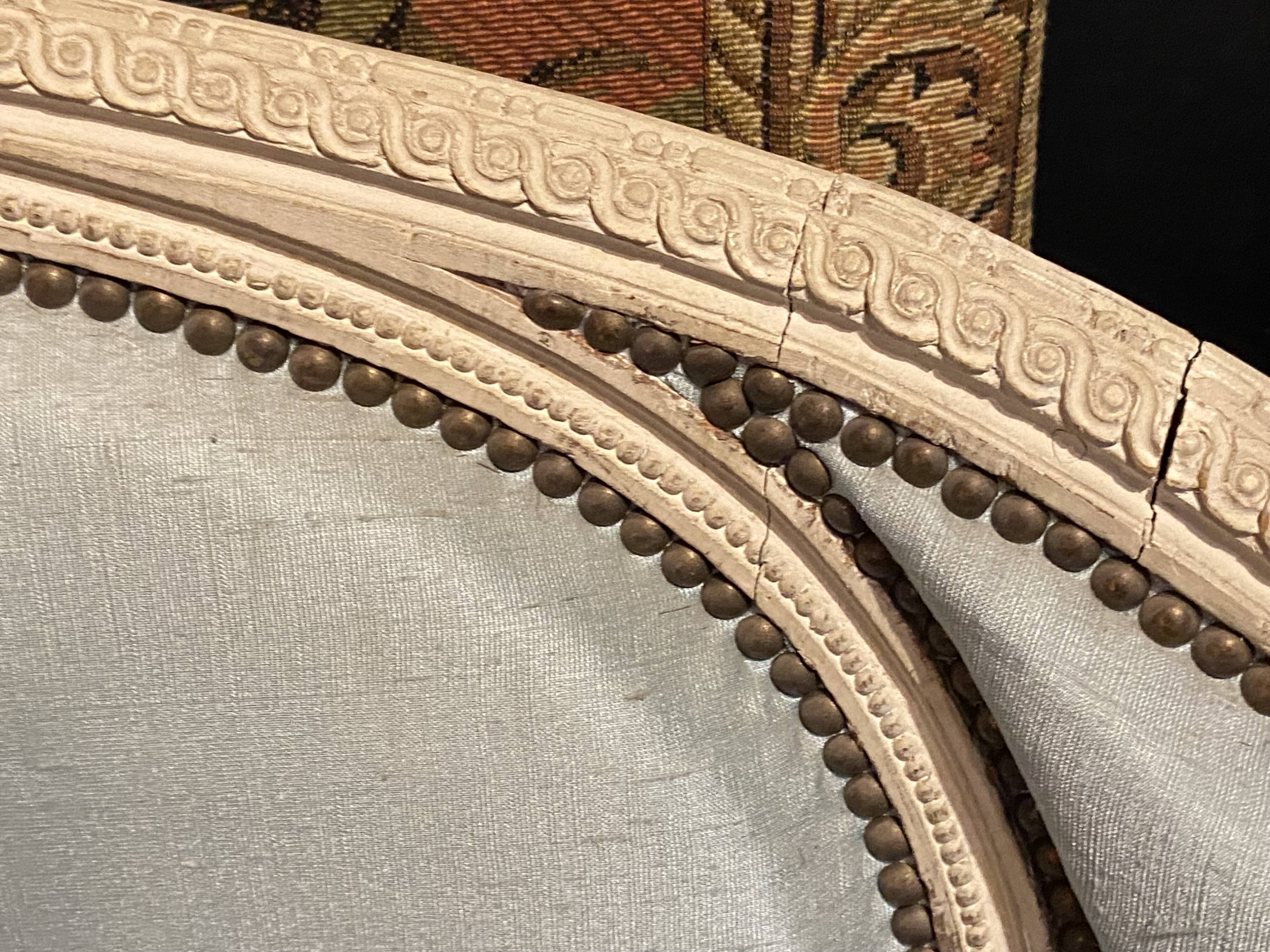 Louis XVI basket sofa from the 18th century