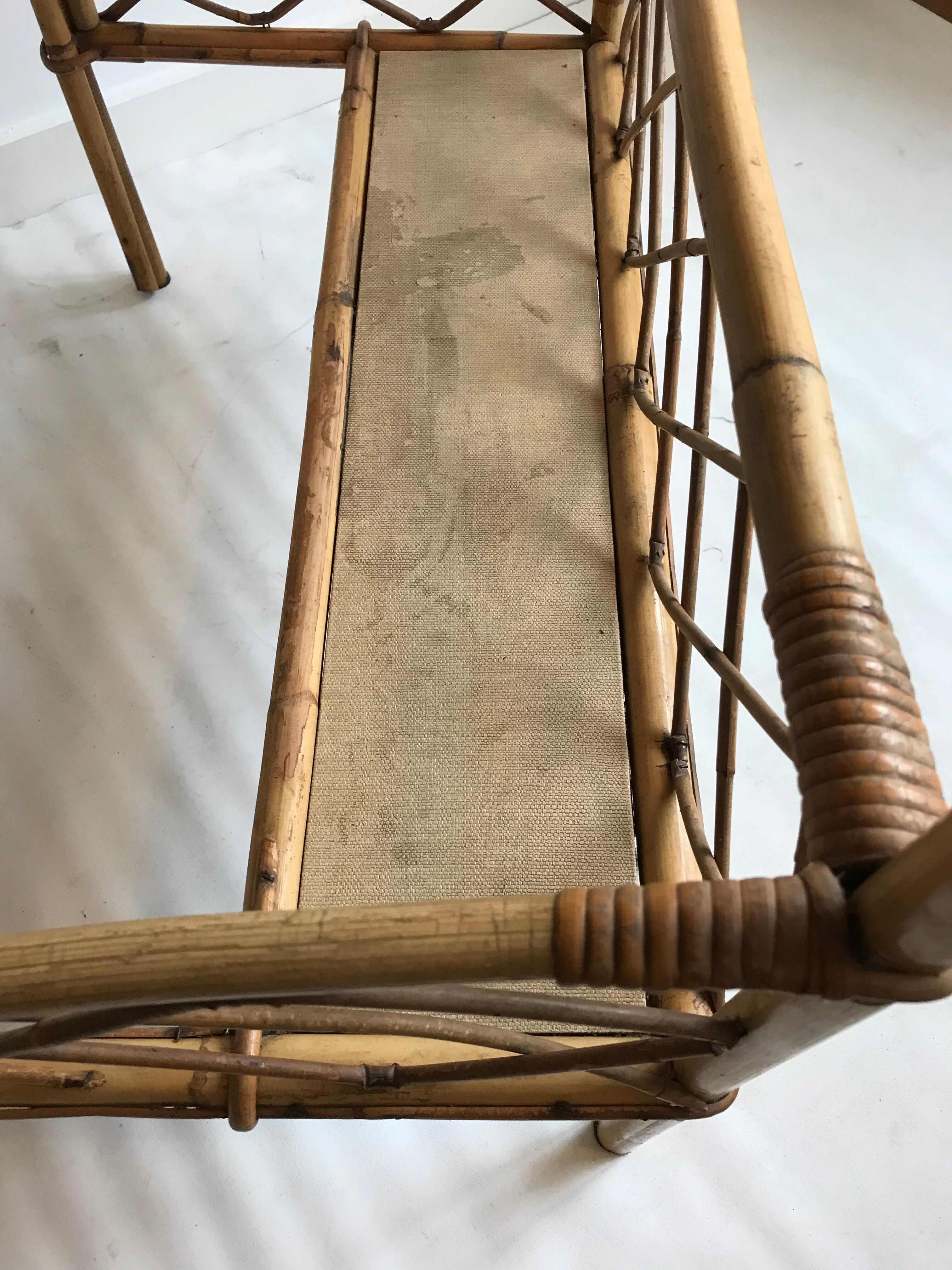 Desk in rattan and wicker