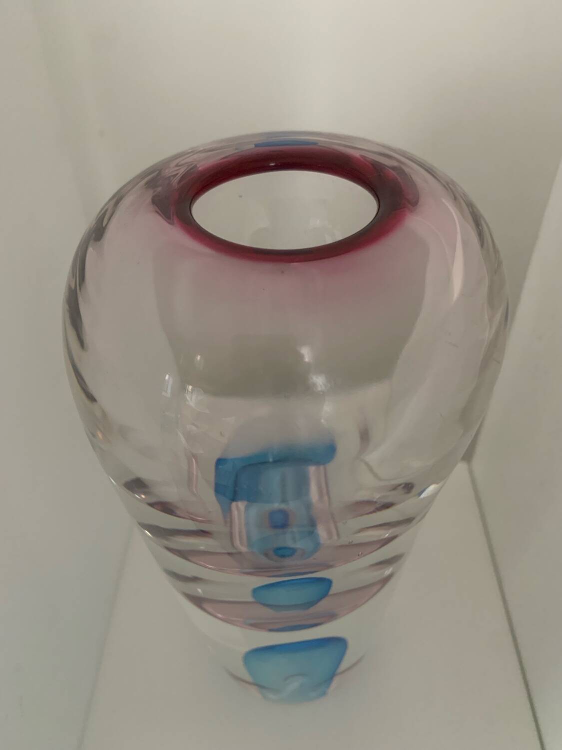 Murano submerged vase