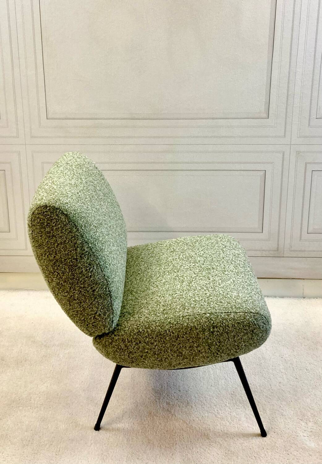 Chauffeuses vintage Kiss Pelfran rénovées – tissu bouclé vert