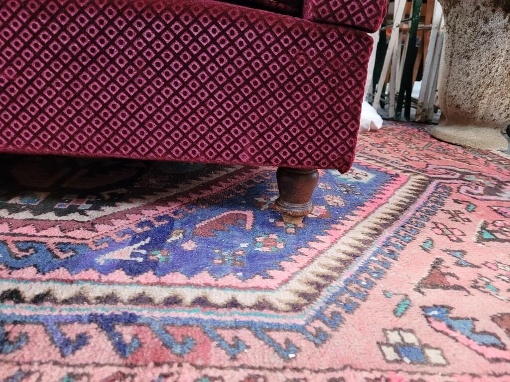 Burgundy red velvet meridian 50s